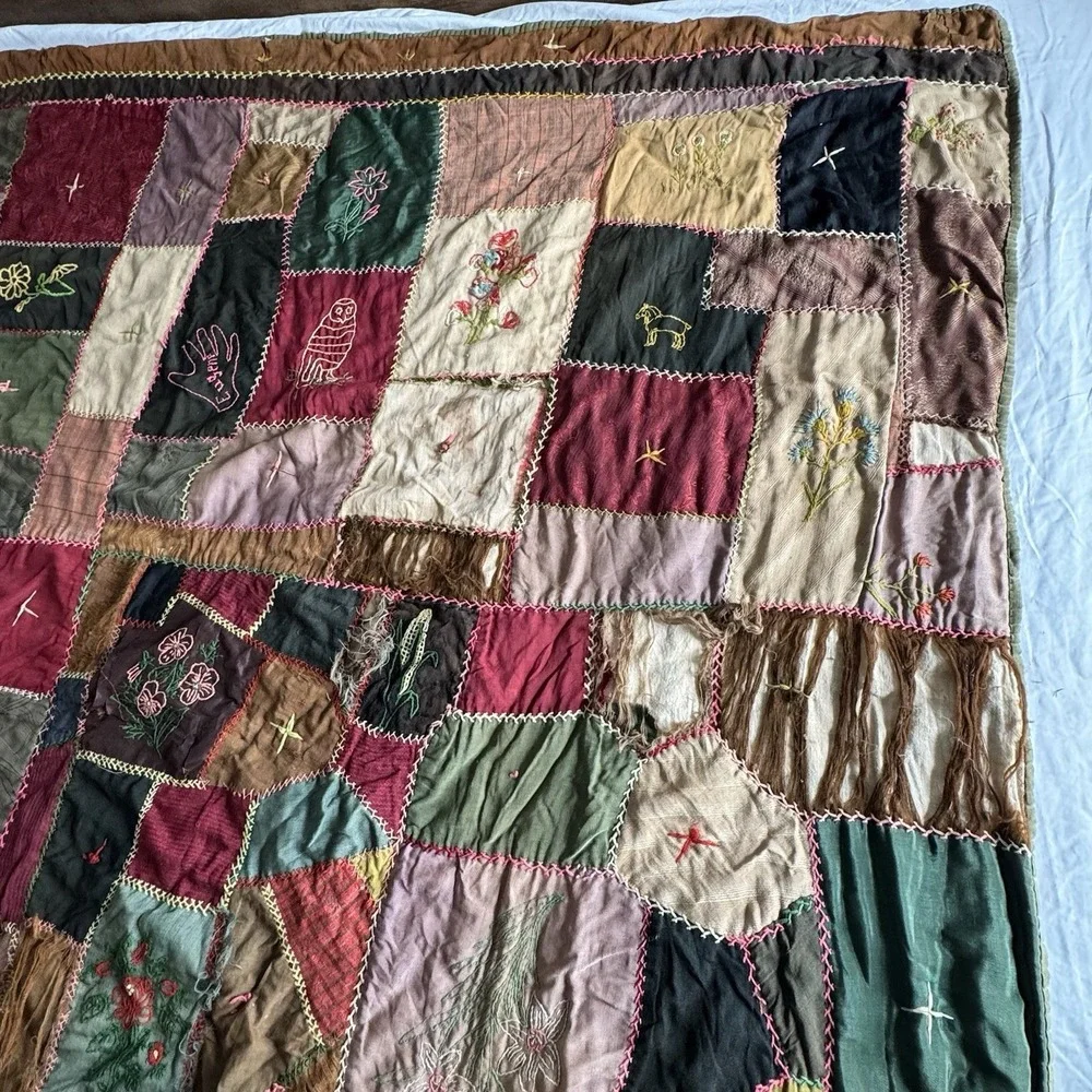 Antique‎ 1890s Tattered Crazy Quilt Hand Pieced Embroidered 60